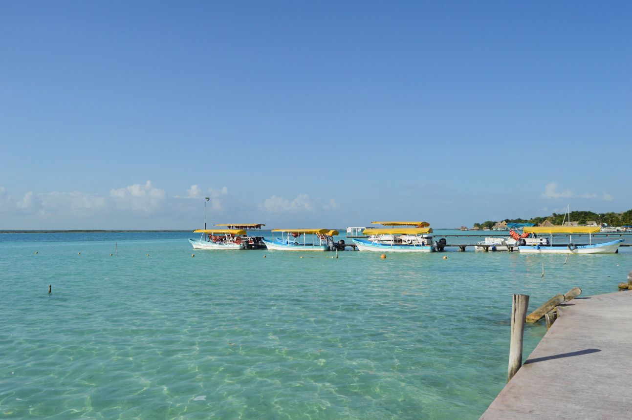 ¡Que no te engañen! Laguna de Bacalar continúa cerrada