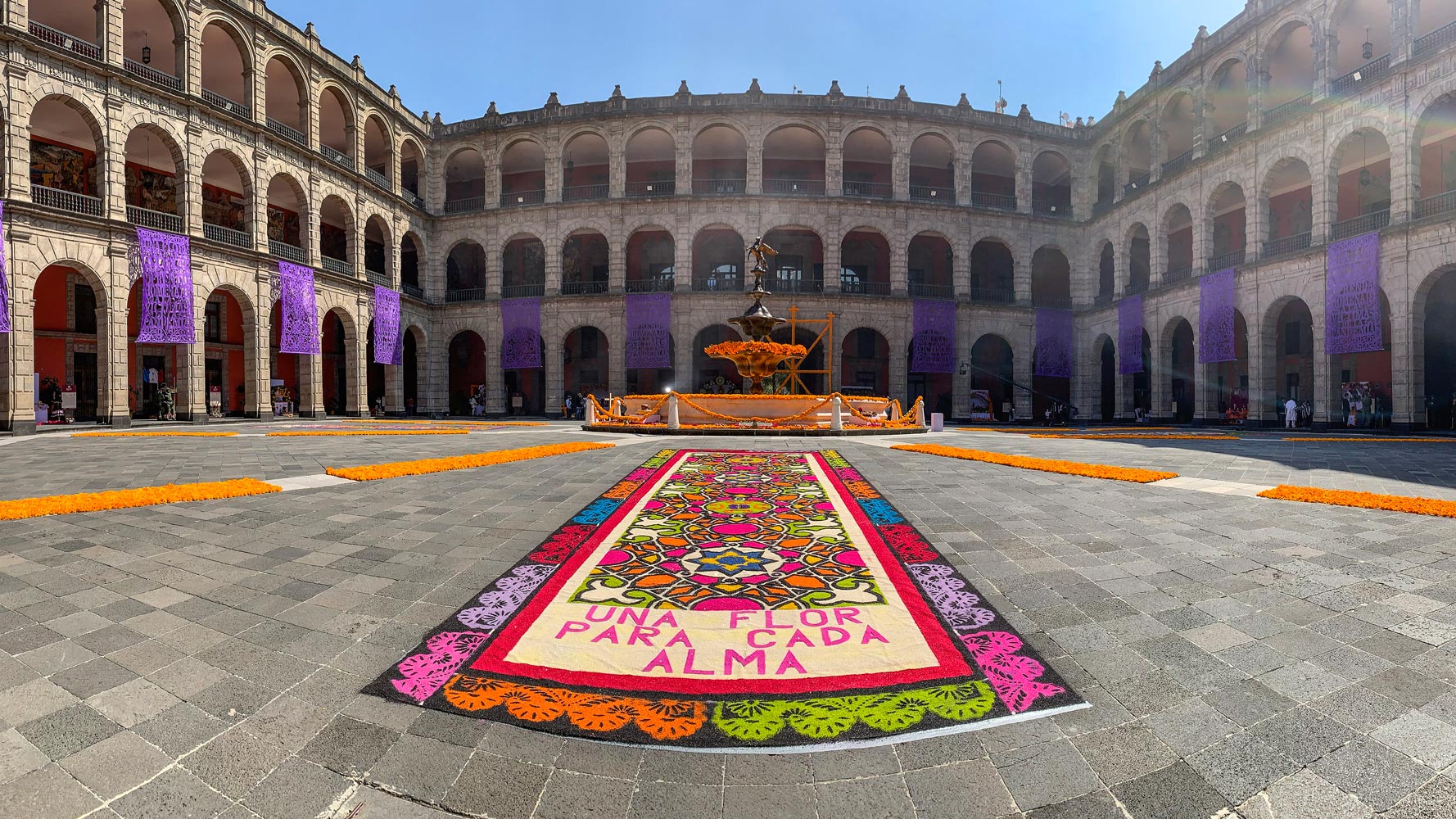 Ofrenda Palacio Nacional víctimas COVID-19