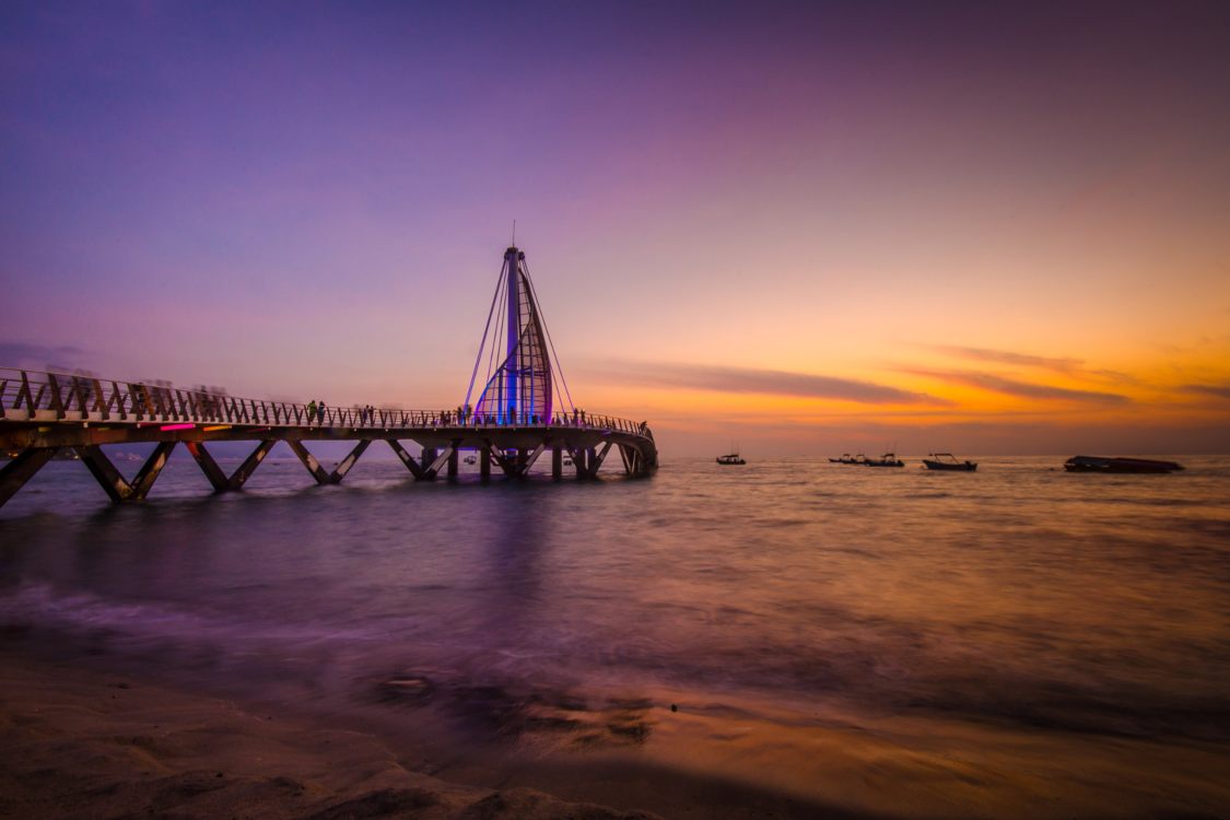 Puerto Vallarta espera más de mil vuelos este octubre